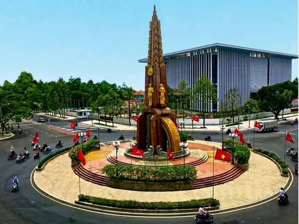 Tết Bính Ngọ : Mỹ Tho - Bến Tre - Rạch Giá Cà Mau - Bạc Liêu - Sóc Trăng- Cần Thơ