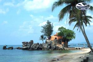 Đảo Ngọc Phú Quốc Khu Phố Địa Trung Hải – Bãi Sao Câu Cá Trên Biển – Lặn Ngắm San Hô Vinwonder – Cáp Treo Hòn Thơmh